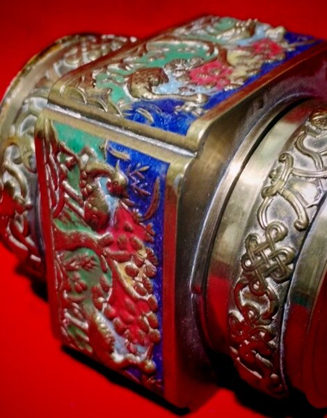Vechi vas chinezesc Cloisonne pentru ceai, anii 1890-1900