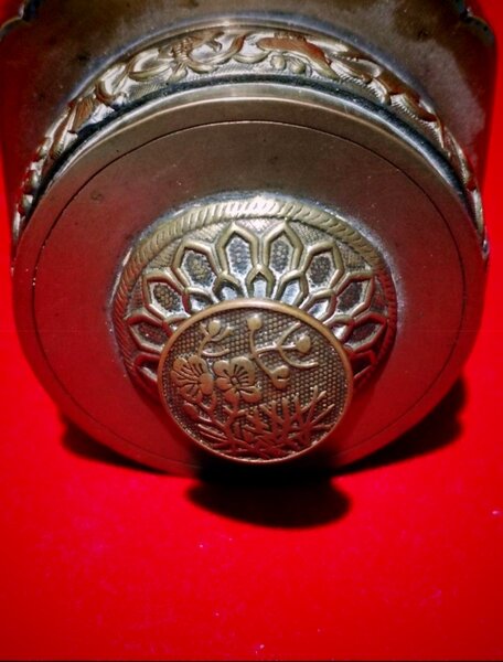 Vechi vas chinezesc Cloisonne pentru ceai, anii 1890-1900